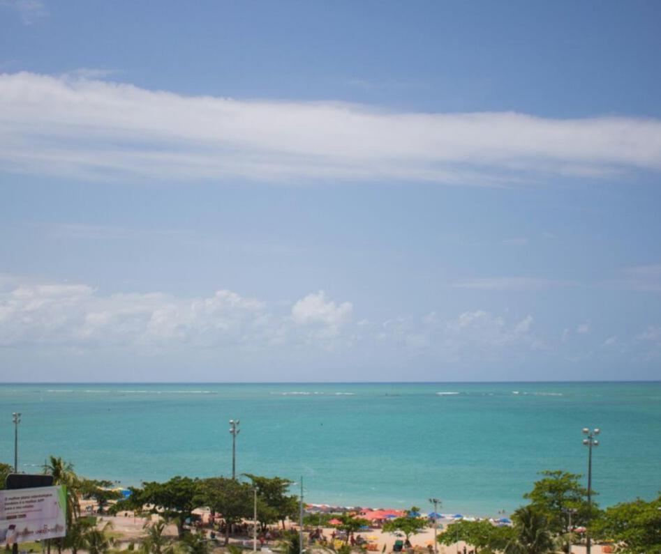 Na Beira Mar De Pajucara - Edificio Neo 2 - Apartamento Com 02 Quartos - Tem Varanda- Vista Lateral Do Mar - Avenida Doutor Antonio Gouveia 1081- Consumo Eletrico E Pago No Ckeck-Out 1Kwh E 1,35 Reias Maceio  Bagian luar foto