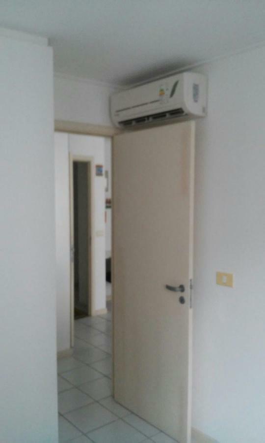 Na Beira Mar De Pajucara - Edificio Neo 2 - Apartamento Com 02 Quartos - Tem Varanda- Vista Lateral Do Mar - Avenida Doutor Antonio Gouveia 1081- Consumo Eletrico E Pago No Ckeck-Out 1Kwh E 1,35 Reias Maceio  Bagian luar foto